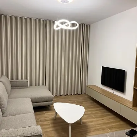 E Apartment *